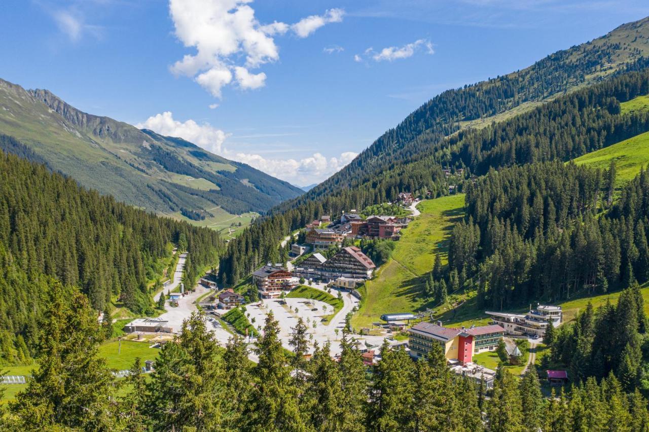 Hotel Almhof Hochfugen Dış mekan fotoğraf